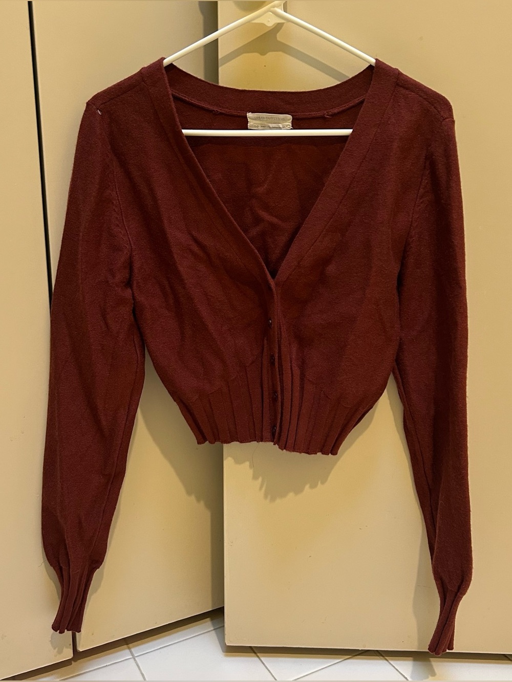 UO Cropped Cardigan